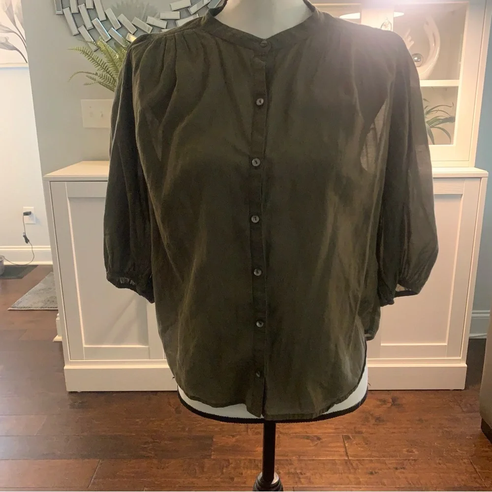 Olive Green Button-Up Blouse great condition.